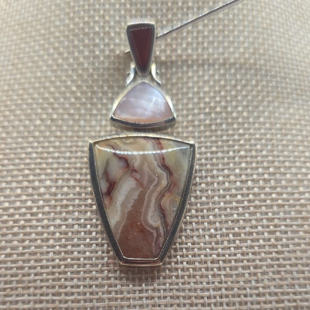 Silver and Brown Pendant Necklace